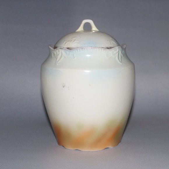 Beautiful German Lidded Vase Urn | Biscuit Jar - Picture 4 of 9